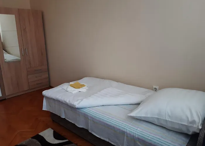 Pipacs Vendeghaz Eger