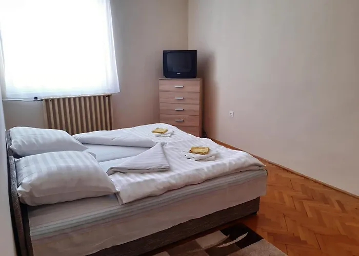 Pipacs Vendeghaz * Eger